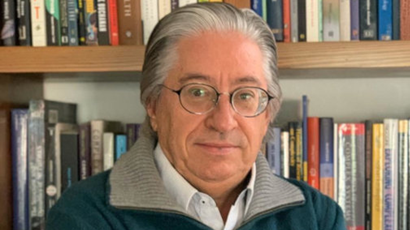 Professor Gonzalo Castañeda